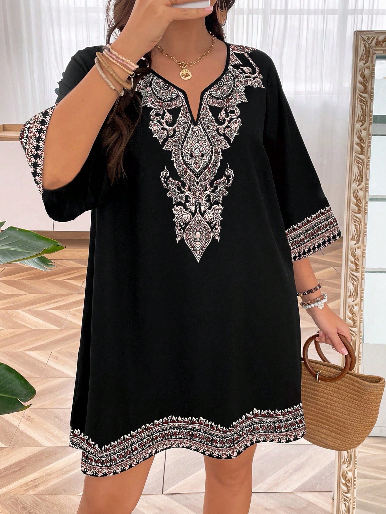 Vestido de alças plissado Plus Size, Vestidos plus size sem mangas, Vestidos plus size plissados, Vestidos plus size plissado, Vestidos plus size midi cor sólida, Vestidos plus size manga curta, vestidos plus size, vestidos lisos plus size, Vestido plus size