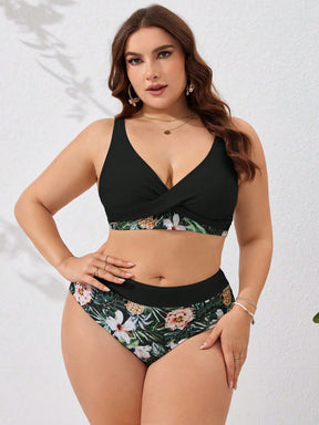 Sunquini Estampa Short e Top Floridos  Plus Size, Biquini Decote Cavado Folhas Plus Size, Biquini Plus Size, Biquini Estampa Lisa Plus Size, Biquini tubo plus size, maiô monocromático plus size, Maiô canelado cor lisa canelado, Biquini Plus Size com Estampa Mármore, sunquíni colorido plus size, Biquini colete plus size,