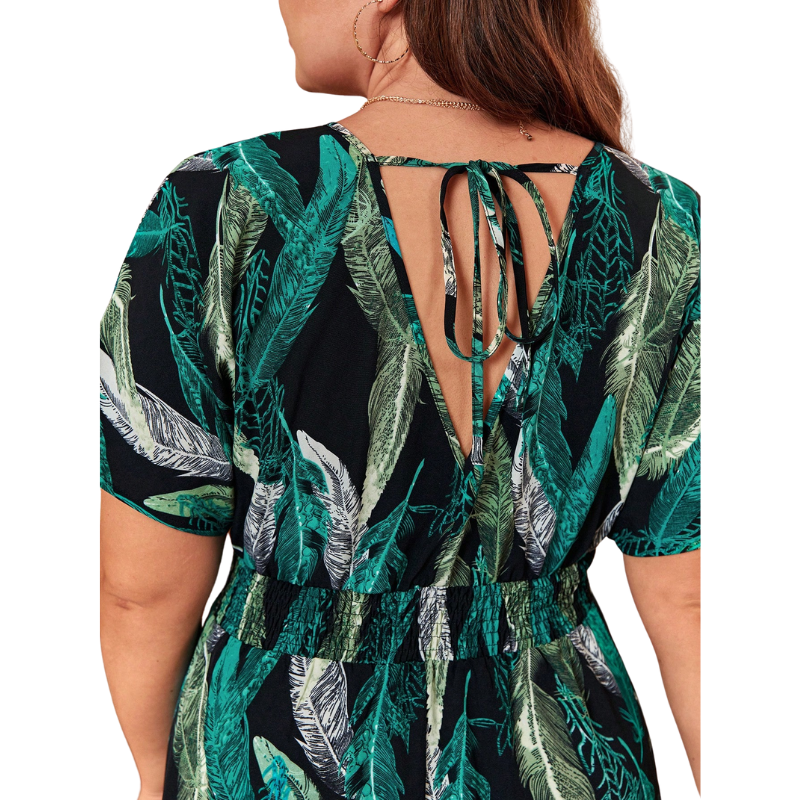 roupas plus size feminina, roupas femininas, looks plus size, looks elegantes plus size, Plus size roupas estampadas, plus size roupas femininas, Site de Roupa plus size feminina, Vestidos plus size plissados, Vestidos plus size manga curta, Vestidos plus size gola V, Vestido Estampa Tropical  Amarras Plus Size